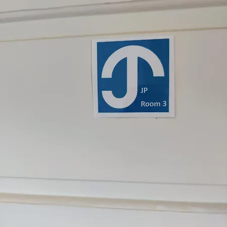 Jp 3 - Faelles Kokken Og Bad, Eget Toilet شقة غريندستيد