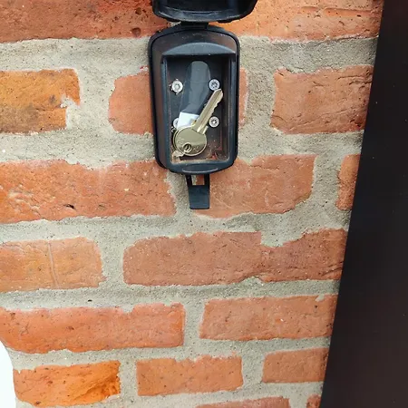 Jp 3 - Faelles Kokken Og Bad, Eget Toilet Apartamento Grindsted