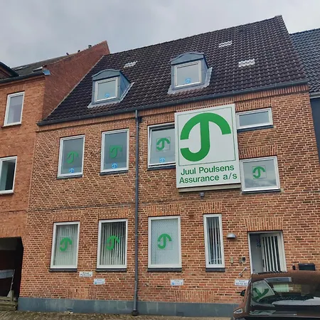 Jp 3 - Faelles Kokken Og Bad, Eget Toilet شقة